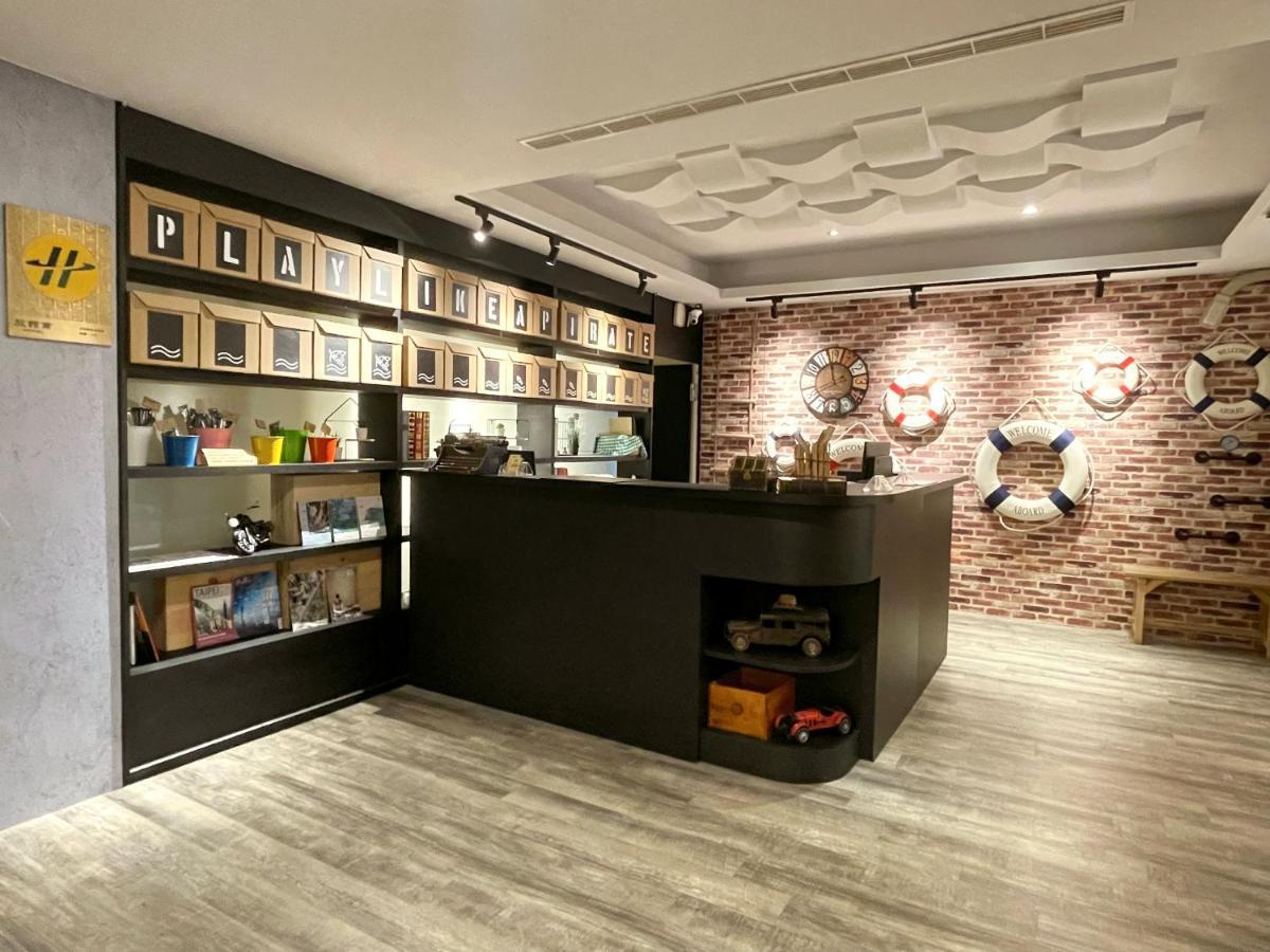 Roaders Hotel Hualien Dongda Екстер'єр фото